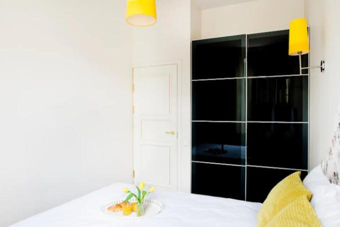 Bright Apartment In Old Town By Urban Rent Вильнюс Экстерьер фото